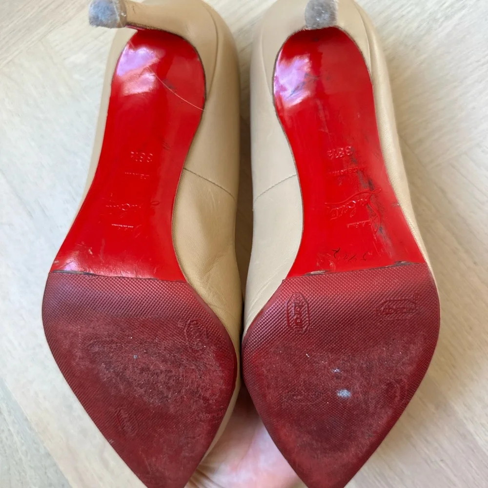 Christian Louboutin Apostrophy Pump
100 mm Pumps - Nappa leather - Blush - Picture 3 of 7